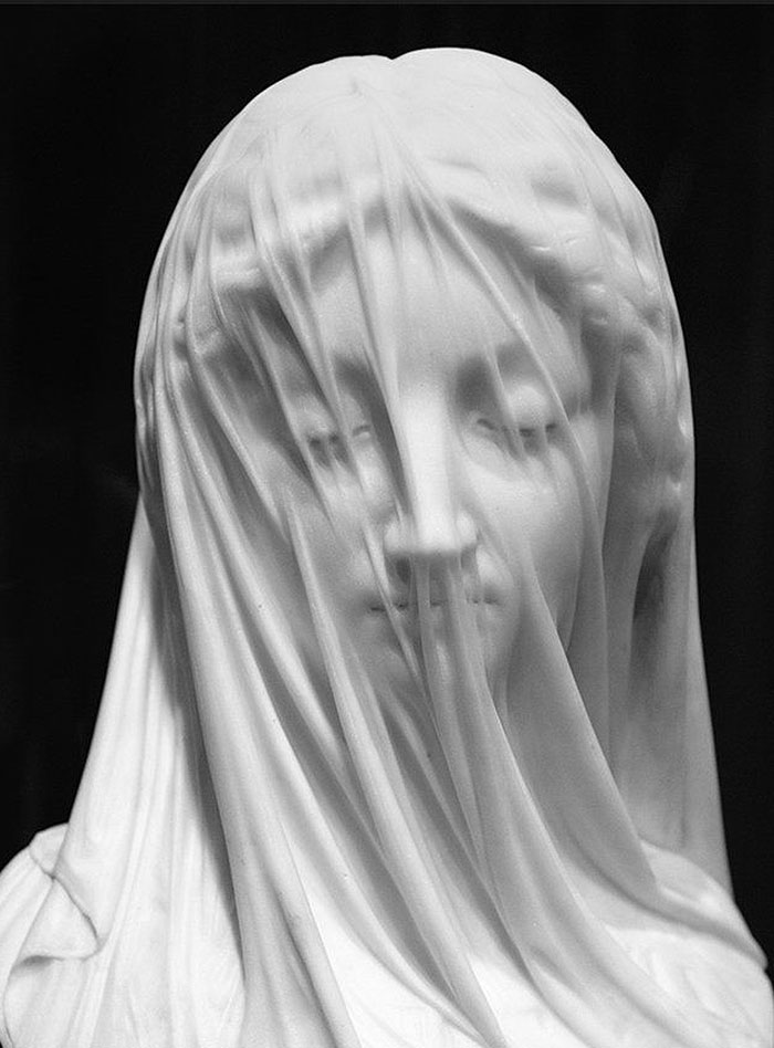 Giovanni Strazza, escultura de la Virgen Velada, obra de 1850.